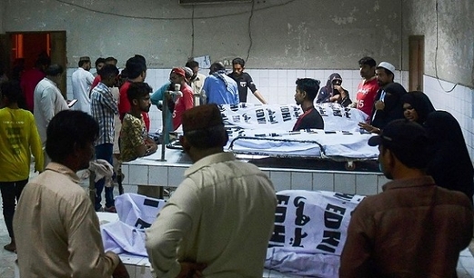 مقتل 11 شخصاً في حادثة تدافع بمدينة كراتشي جنوب باكستان