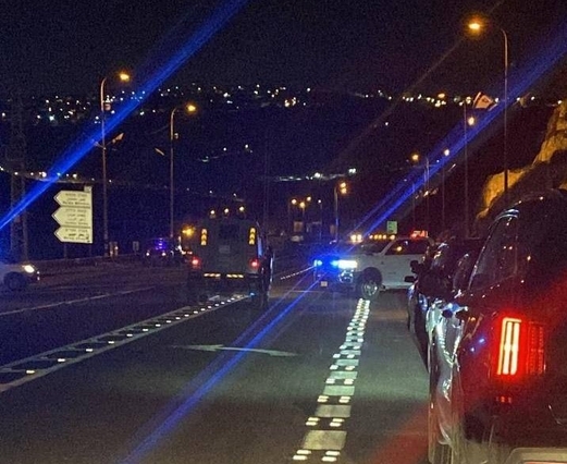 المقاومة الفلسطينية تستهدف بالرصاص مركبة للمستوطنين شمال القدس المحتلة