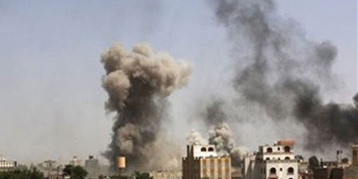 طيران العدوان يشن غارتين على مديرية حرف سفيان بعمران