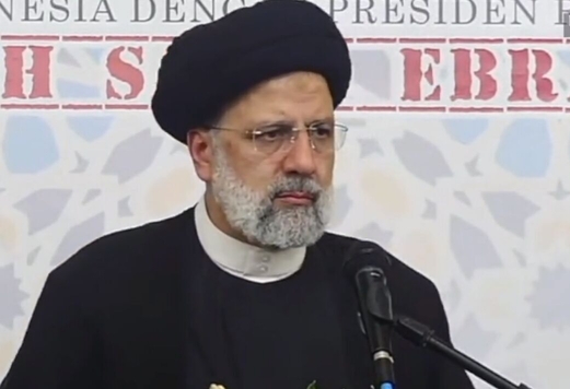 الرئيس الإيراني: إثارة الخلافات في العالم الإسلامي لا علاقة لها بالدين والقرآن