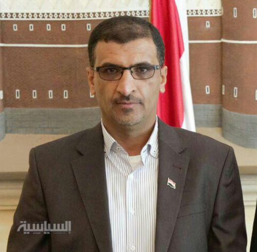 وزير الاتصالات يعزي في وفاة المناضل فريد صالح بن حبتور