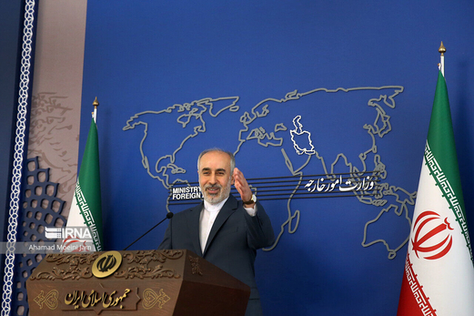 ايران تتهم رئيس أوكرانيا بتسويق مزاعم للحصول على أسلحة من الغرب