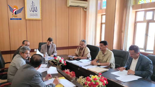 مناقشة آلية مراجعة وتطوير المقررات الدراسية بأكاديمية الشرطة