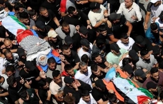 الفلسطينيون يشيعون جثماني شهيدي نابلس
