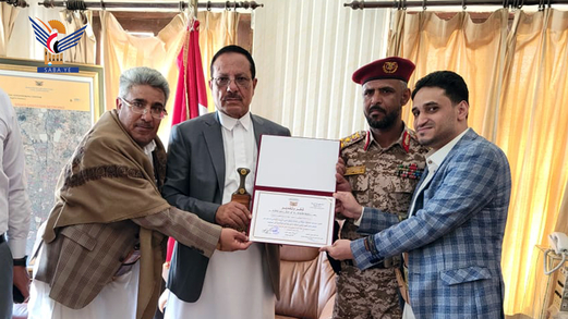 وزير الثقافة يكرّم اليوتيوبر ربيع البحري لحذف المسيء لديننا في قناته