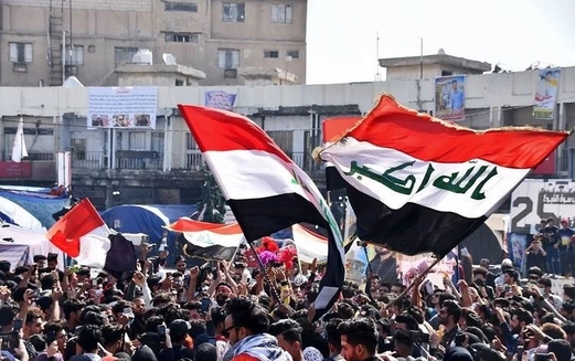 الحراك الشعبي في العراق يطالب بطرد السفيرة الأمريكية من بغداد