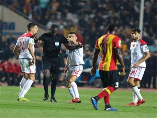 ثنائية ناجاي تمنح اليابان الفوز على السلفادور