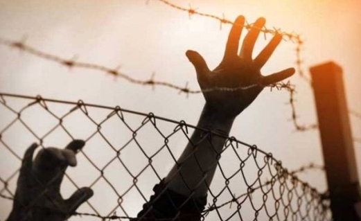 أربعة معتقلين فلسطينيين إداريين يواصلون إضرابهم منذ ستة أيام