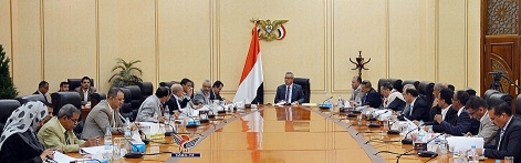 مجلس الوزراء يحيى انتصارات الجيش واللجان الشعبية ويشيد بدور الأجهزة الأمنية