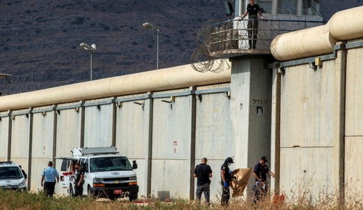 الأسرى الفلسطينيين في سجون العدو الصهيوني ينفذون خطوة احتجاجية جديدة