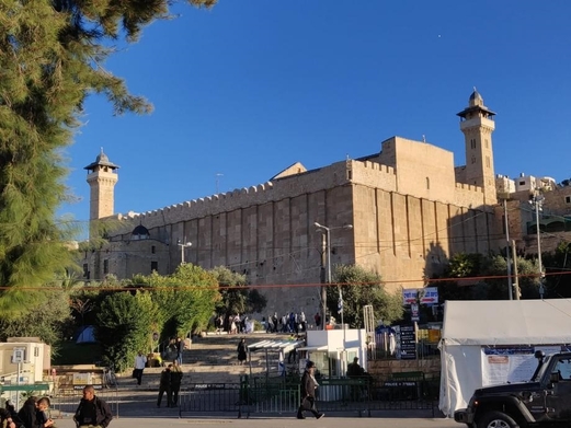 تحذير فلسطيني من تحويل المسجد الإبراهيمي إلى كنيس