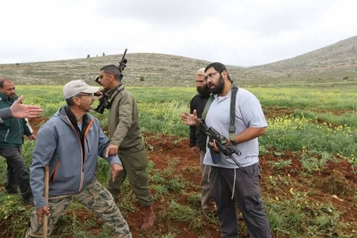 المستوطنون اليهود يعاودون اعتداءاتهم على محاصيل الفلسطينيين في الضفة المحتلة