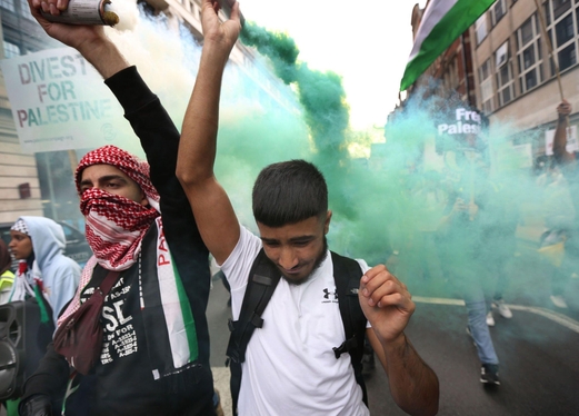 مؤيدون لفلسطين يفشلون لقاءً مؤيداً لكيان العدو في جامعة برازيلية