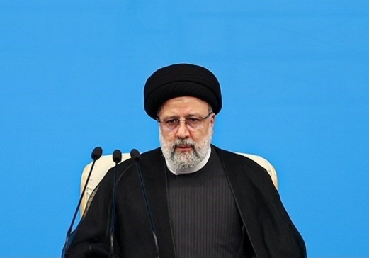 السيد رئيسي: العدو فشل في استراتيجية عزل إيران عن الخارج