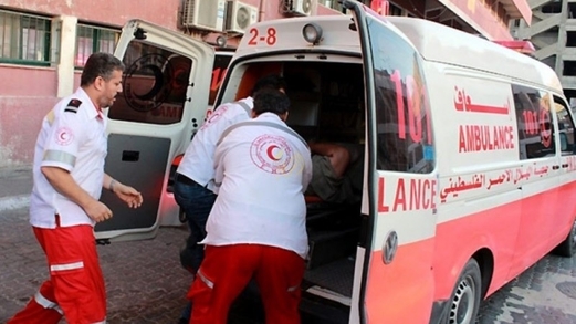 قوات العدو الصهيوني تصيب عشرات الطلبة الفلسطينيين بالاختناق خلال اقتحامها لبلدة عناتا