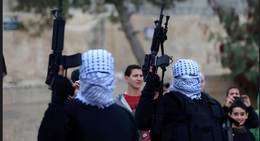المقاومة الفلسطينية تستهدف حاجز “دوتان” العسكري غرب جنين بالرصاص