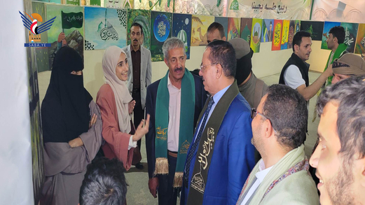 وزير الثقافة وأمين العاصمة يفتتحان المعرض التشكيلي “في رياض الصالحين”