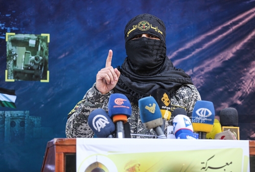 أبو حمزة: إذا كان العدو حريصا على حياة جنوده الأسرى فعليه التوقف فوراً عن استهداف البيوت وقتل الآمنين