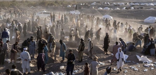 زلزال بقوة 6.3 درجات يضرب غرب أفغانستان ويسفر عن اصابة 80 شخصا