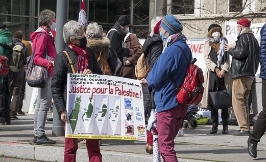 الشرطة الفرنسية تفرق مظاهرة داعمة لفلسطين وتحظر مظاهرتين اليوم الخميس