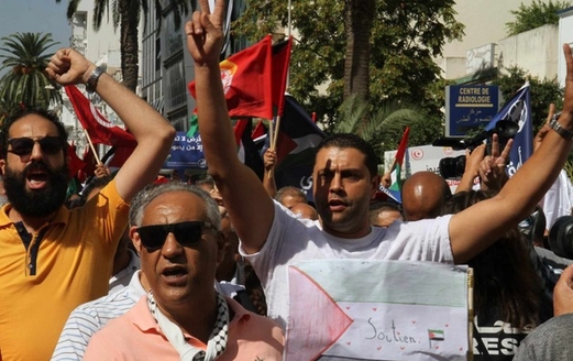 مسيرات شعبية في مختلف المدن التونسية دعماً لغزّة ومطالبة بتجريم التطبيع مع العدو