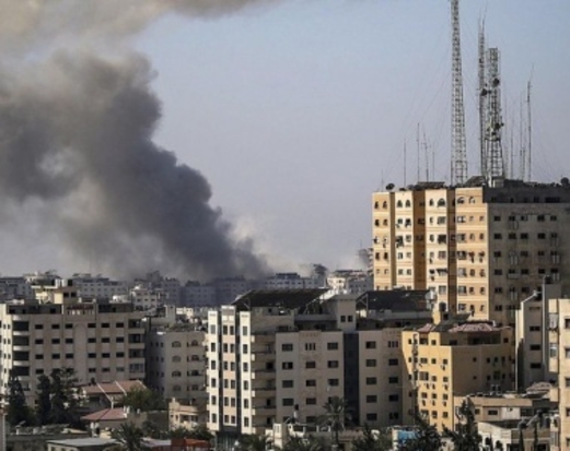 شهداء وجرحى في قصف صهيوني على مخيم النصيرات وسط غزة