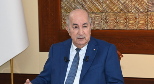 الرئيس الجزائري يرفض وصف المقاومة الفلسطينية بـ”الإرهاب” ويؤكد حقها في الدفاع عن أرضها