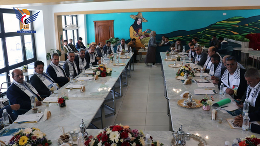 اجتماع بصنعاء يناقش سير العملية التعليمية والأكاديمية بجامعة البيضاء