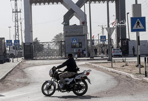 “الإعلام الحكومي” في غزة: نطالب بفتح معبر رفح بشكل عاجل ودائم