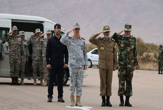 الحرس الثوري الإيراني يبدأ مناورات عسكرية تكتيكية في محافظة كرمان