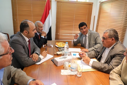 أبو لحوم يؤكد أهمية إنجاز مشروع الربط الشبكي بين المالية والخدمة المدنية بهدف التصحيح المالي والإداري الشامل