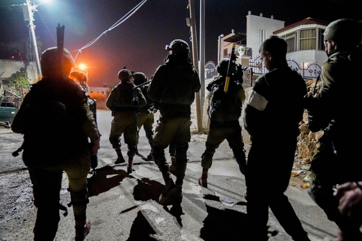 العدو يشن حملة اعتقالات تخللها مواجهات في الضفة والحصيلة 3145 مُعتقل