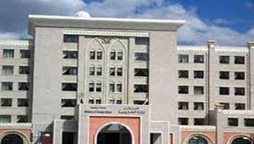 مصدر بالخارجية يسخر من الترويج لادعاءات حكومة الفنادق بمحاربة الإرهاب