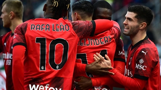 الدوري الإيطالي لكرة القدم.. ميلان يستعيد توازنه بثلاثية في شباك مونزا