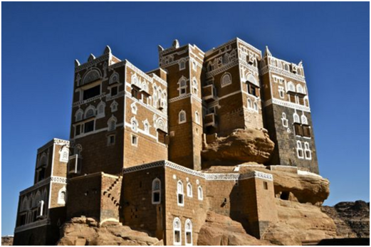 مناقشة سبل معالجة القضايا والخلافات في بني حشيش بصنعاء