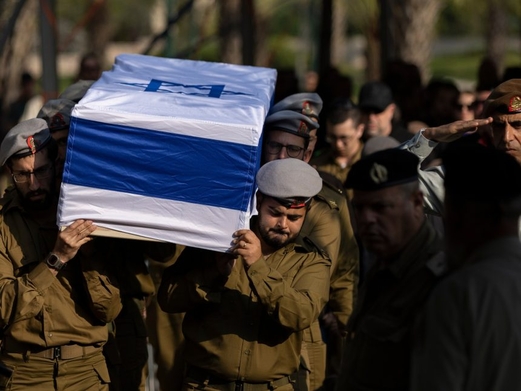 جيش العدو الصهيوني يعترف بمصرع اثنين من جنوده في معارك غزة