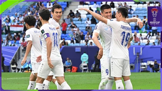 أوزبكستان تتخطى تايلاند بصعوبة وتضرب موعدًا مع قطر في ربع نهائي كأس آسيا