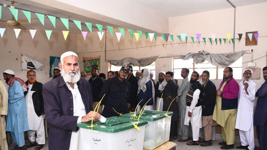 باكستان تشهد انتخابات تشريعية على وقع توترات أمنية وسياسية