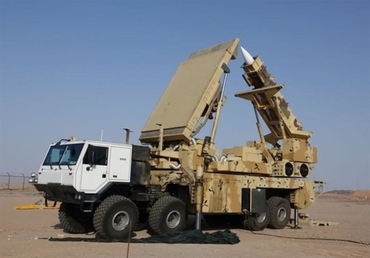 وزير الدفاع الإيراني: منظومة “آرمان” الصاروخية تُجهز خلال أقل من ثلاث دقائق