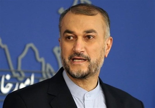 خارجية إيران : إرسال أمريكا مساعدات جوية إلى قطاع غزة مثير للسخرية