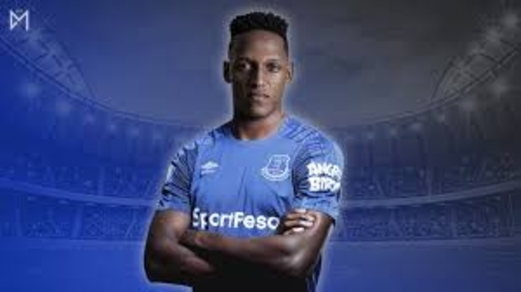 تغريم الكولومبي مينا لاعب إيفرتون بسبب المراهنات