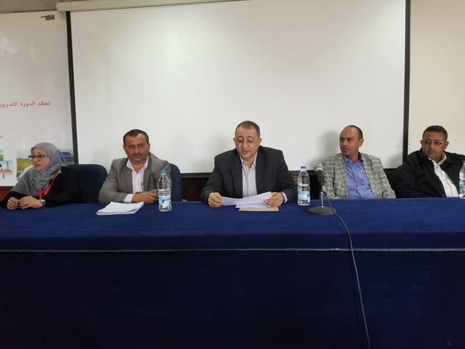 وزير المياه والبيئة يؤكد التوسع في المشاريع العاملة بالطاقة البديلة