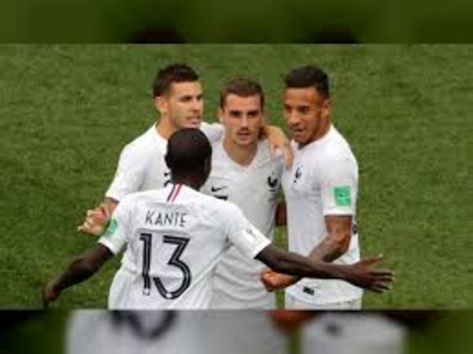 فرنسا أول المتأهلين إلى نصف نهائي مونديال روسيا