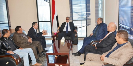 رئيس الوزراء يناقش مع وزير المالية سير الخطوات التنفيذية بشأن الانعاش الاقتصادي