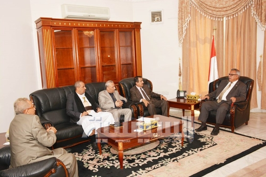 لقاء حكومي برئاسة رئيس الوزراء يناقش سير تنفيذ الخطة المرحلية ومشاريعها