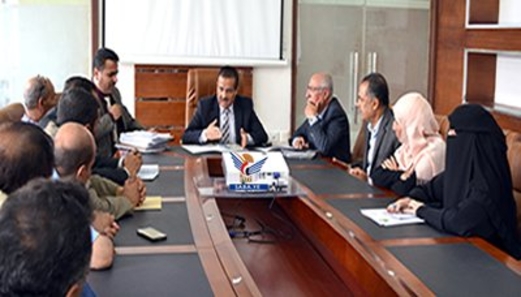 الصناعة تناقش آليات إيصال السلع بجودة وأسعار مناسبة للمستهلك