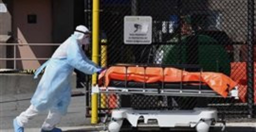 نيويورك تسجل 758 حالة وفاة جديدة وعمدة المدينة يتهم الحكومة الامريكية عدم التدخل بالشكل الكافي لمواجهة كورونا