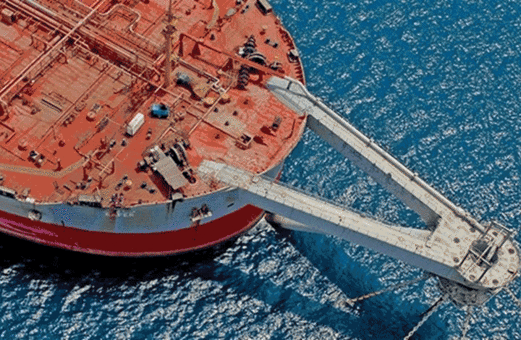 “صافر”.. ميناء عائم في طريقه للهاوية