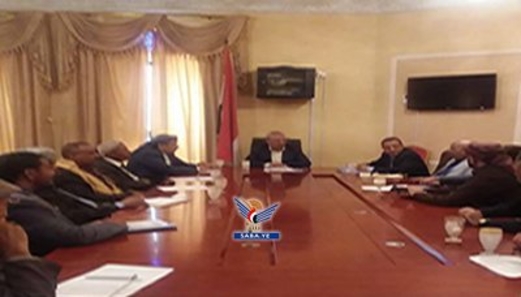 الجنيد يرأس اجتماعا لمناقشة أوضاع المحافظات الجنوبية