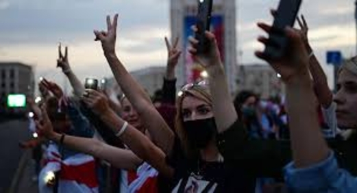 لوكاشينكو: الاحتجاجات في بيلاروس تسيطر عليها واشنطن ووارسو وبراغ وكييف